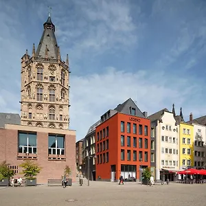 https://legend-hotel.topcolognehotels.com